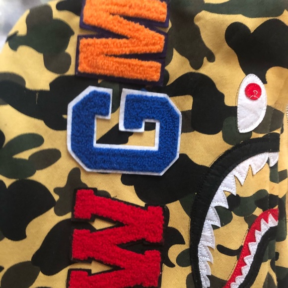 Bathing ape Camo Shark hoodie - Picture 3 of 7